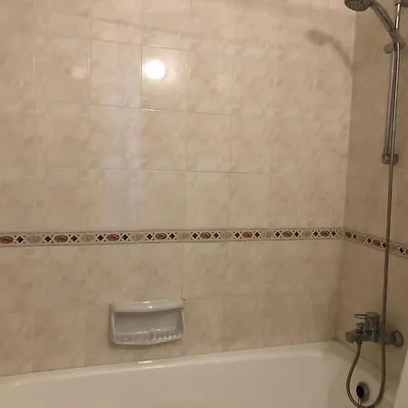 Kings Palace - Stylish 2 Bed With Sea Views 파포스