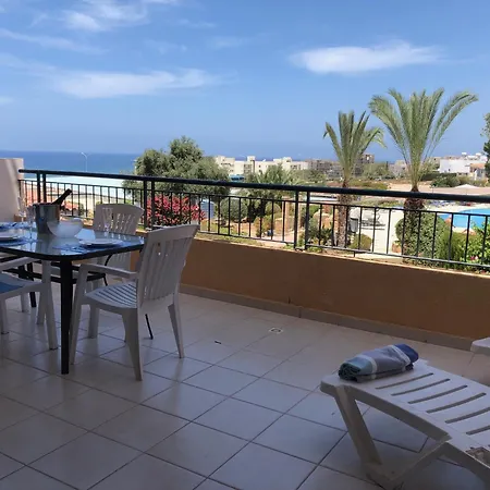 Kings Palace - Stylish 2 Bed With Sea Views *