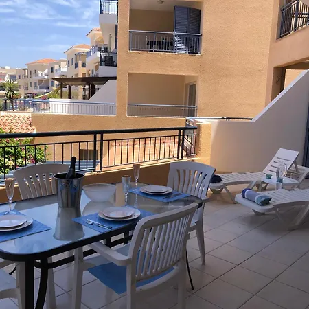 Kings Palace - Stylish 2 Bed With Sea Views