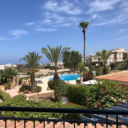 Kings Palace - Stylish 2 Bed With Sea Views