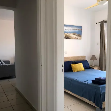 Kings Palace - Stylish 2 Bed With Sea Views Apartmán *