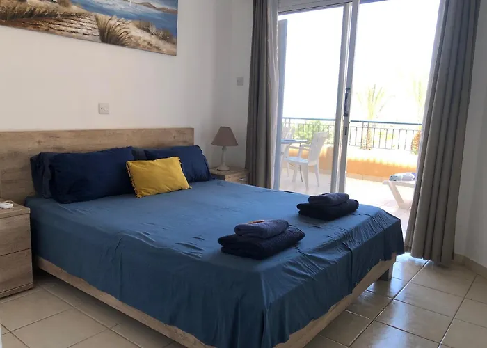 Kings Palace - Stylish 2 Bed With Sea Views アパート パ フォス