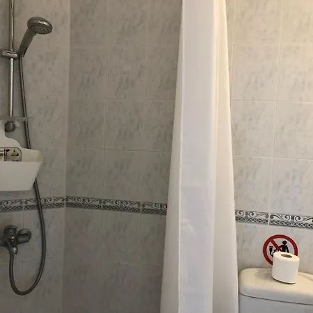 Lägenhet Kings Palace - Stylish 2 Bed With Sea Views *